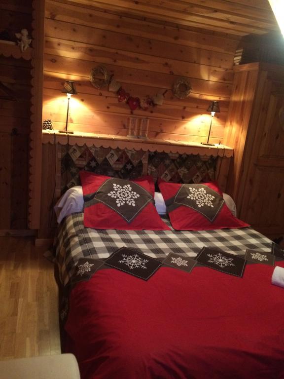 Chalet Pomme De Pin 5 Chambres 12 A 14 Personnes Formigueres Ngoại thất bức ảnh